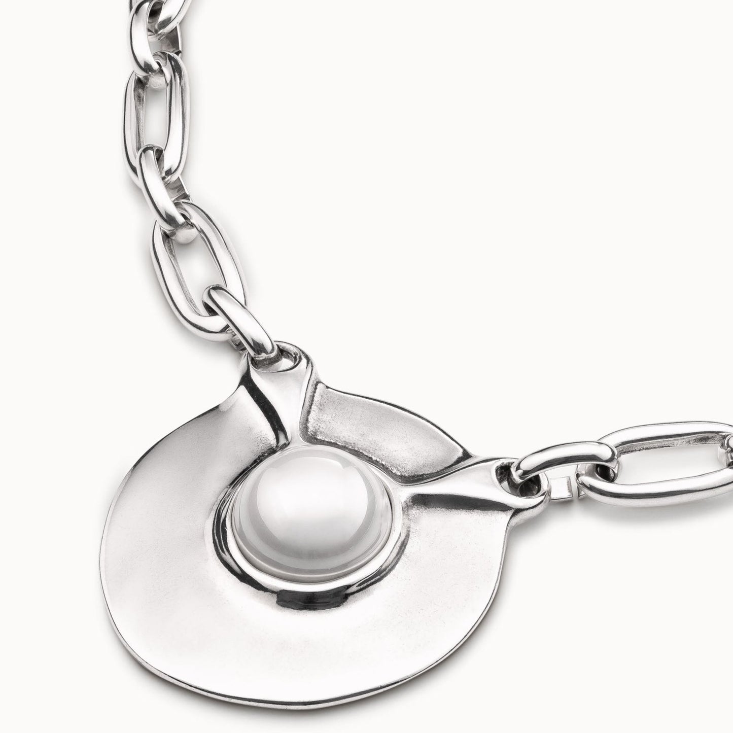 Ovni Necklace - Silver Tone by UNOde50 close-up view