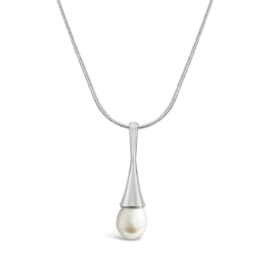 pearl drop necklace made with 925 sterling silver and freshwater pearl