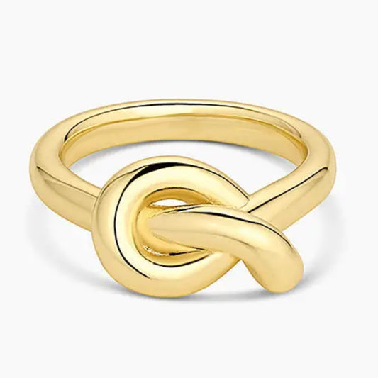 large knot ring by Michael's custom jewelers on Cape Cod. 